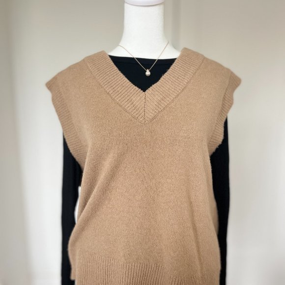 Oak + Fort Wool Sweater Vest Tan XS - Picture 6 of 8